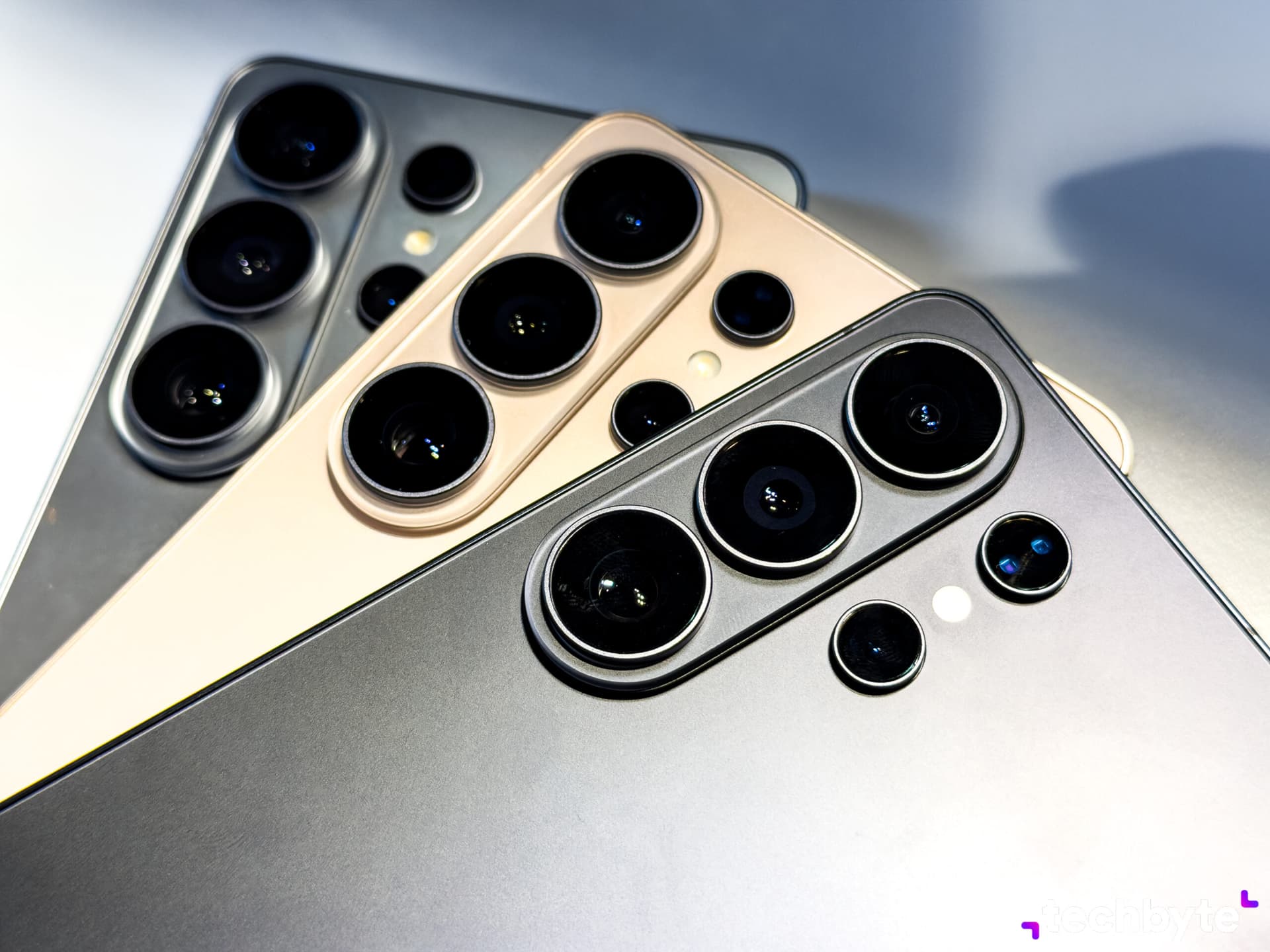 Galaxy S27 Ultra: Očakávané vylepšenia a návrat k hardvéru