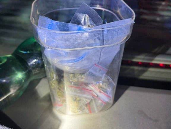 Vodič šoféroval pod vplyvom drog, v aute mal aj nelegálne látky