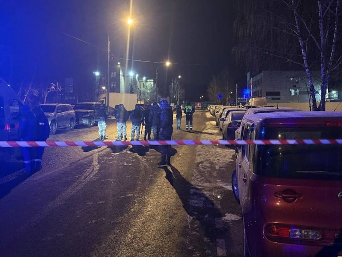 Výbuch v Moskve zranil dvoch policajtov v blízkosti atentátu