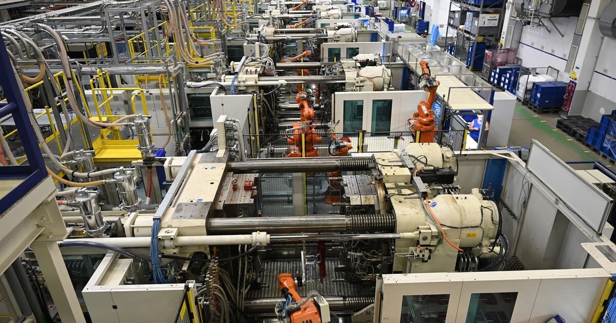 Zamestnanci by mohli získať dva dni dovolenky navyše v roku 2026