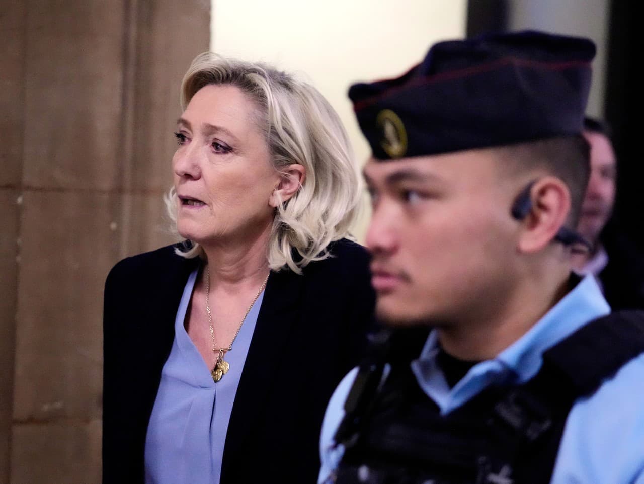 Marine Le Penová bojuje o budúcnosť: Obvinenia zo sprenevery odmieta