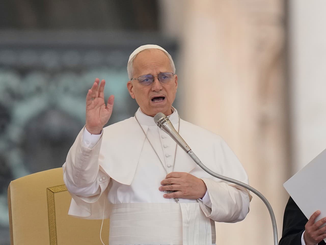 Pápež Lev XIV. sa nasťahuje do Apoštolského paláca