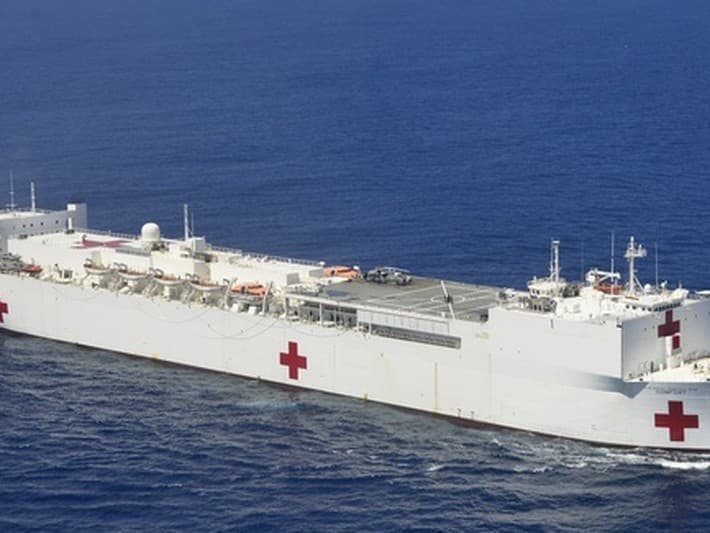 Dánsko a Grónsko odmietli Trumpovu ponuku na nemocničnú loď