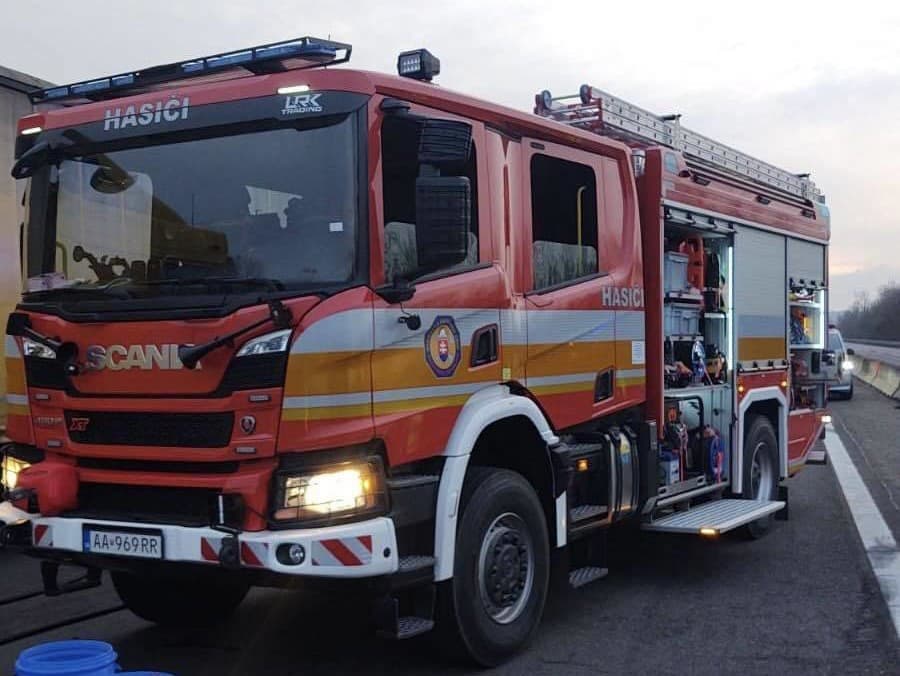 Požiar sila v Prievidzi: Hasiči rýchlo zasiahli