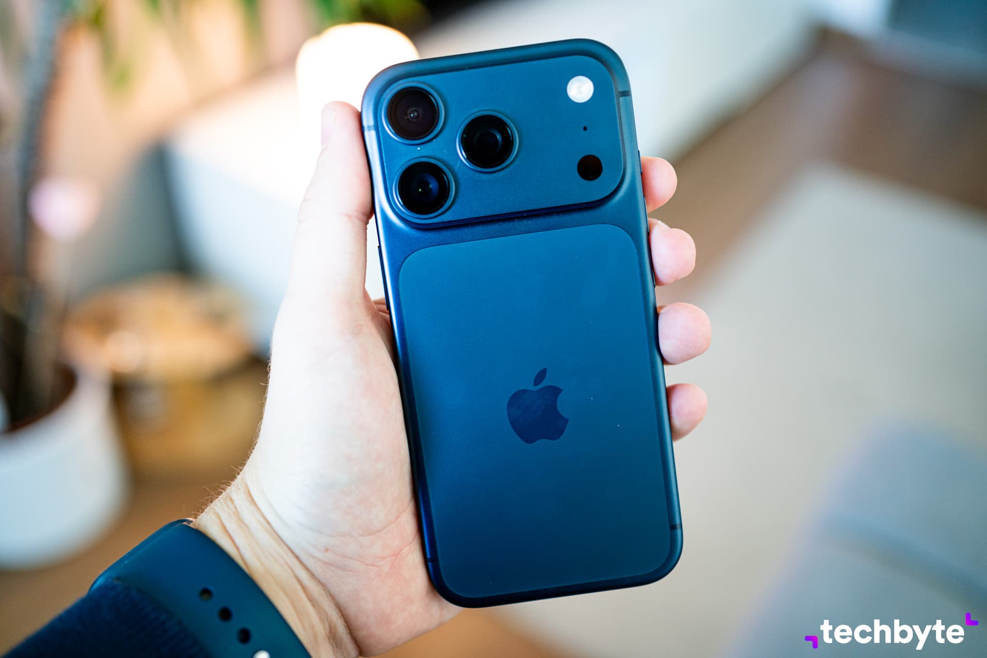 iPhone 18 Pro Max: Zlomenie rekordov s nadváhou a hrúbkou