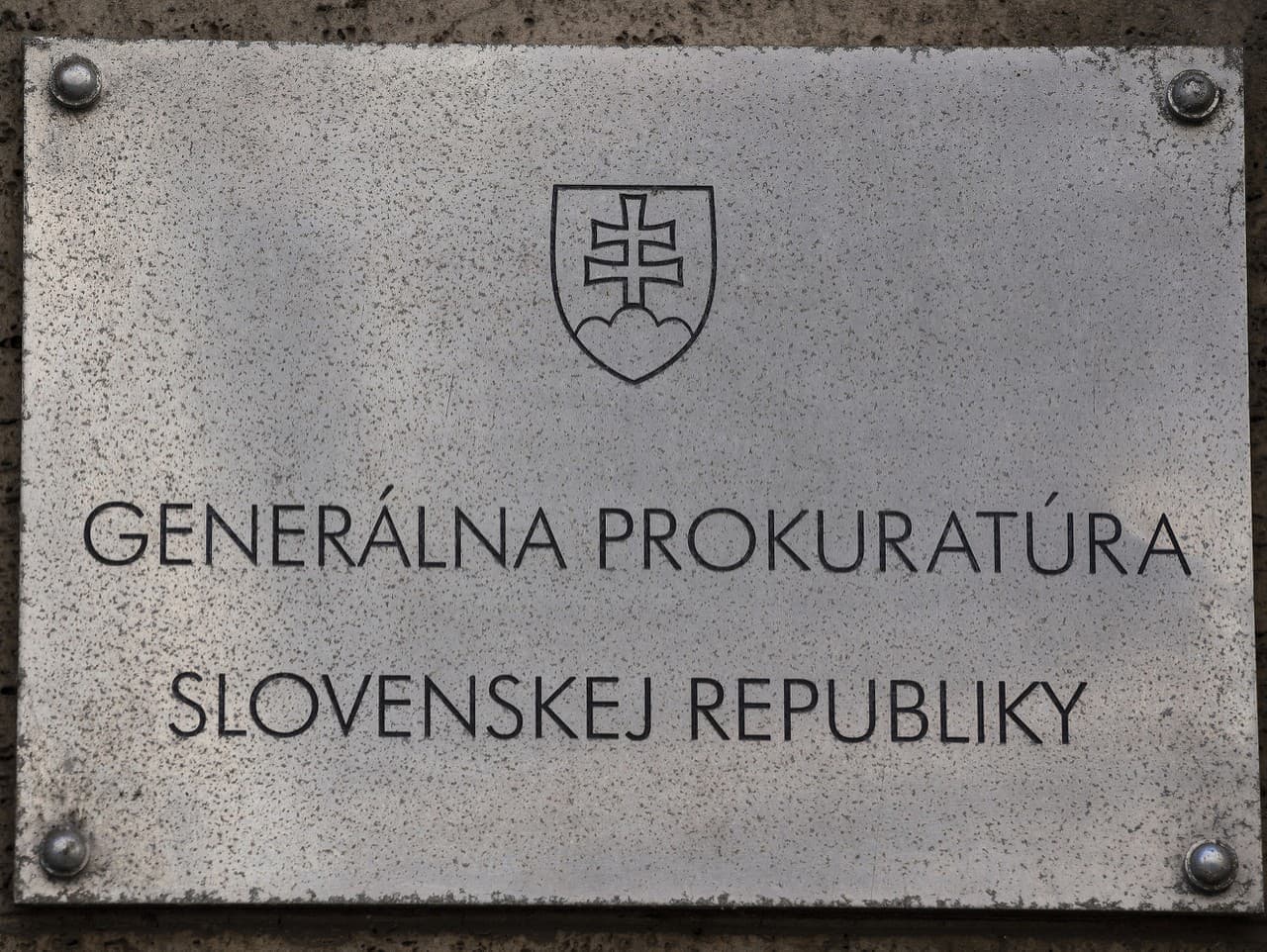 Trestné stíhanie pre podozrenia z falošnej rekonštrukcie v Trenčíne
