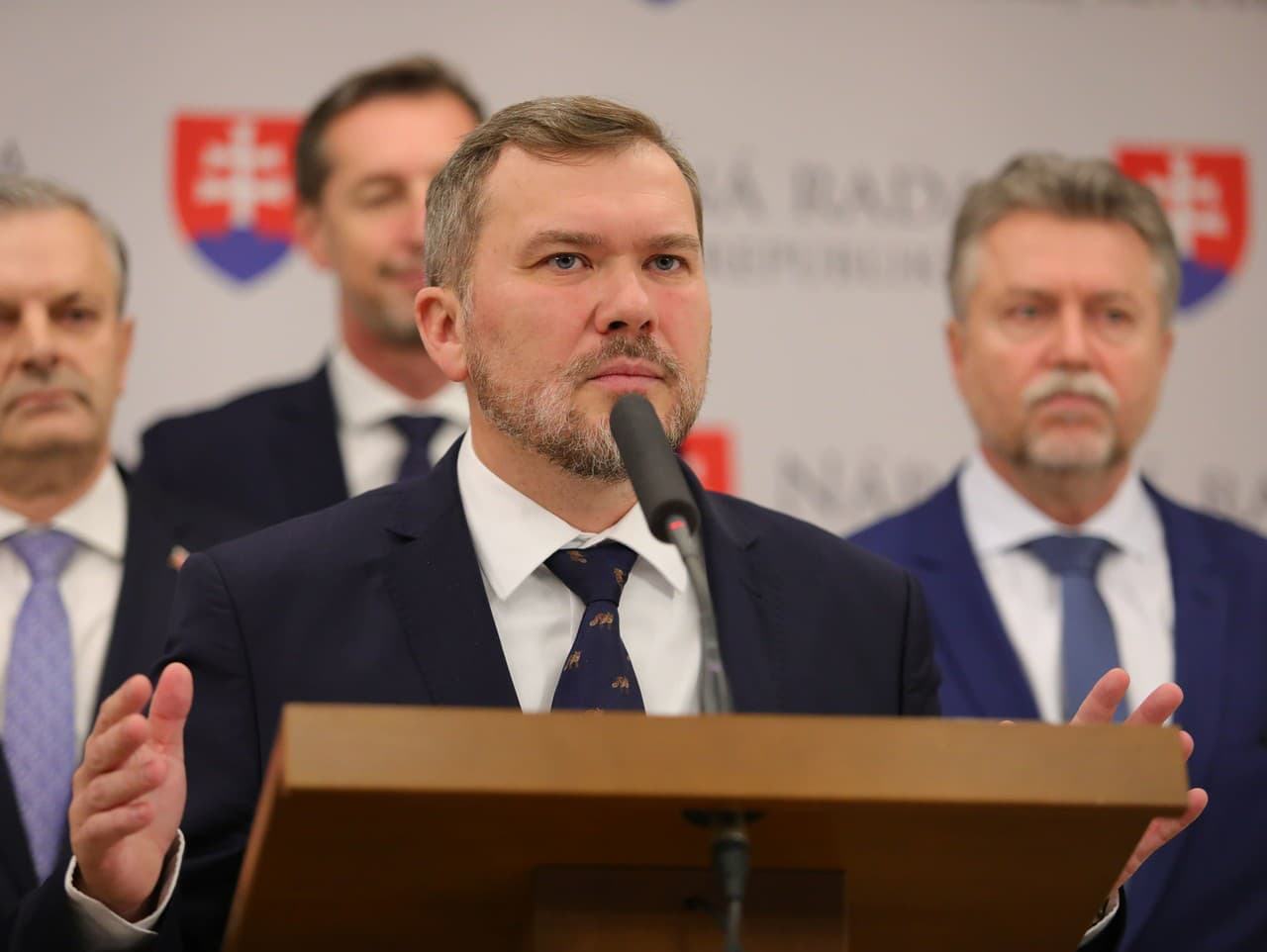 KDH žiada zvolanie Bezpečnostnej rady kvôli situácii na Blízkom východe