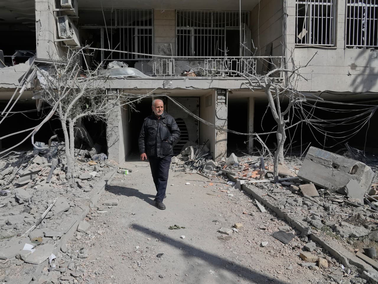 Izraelská armáda zasiahla vojenský komplex v Teheráne