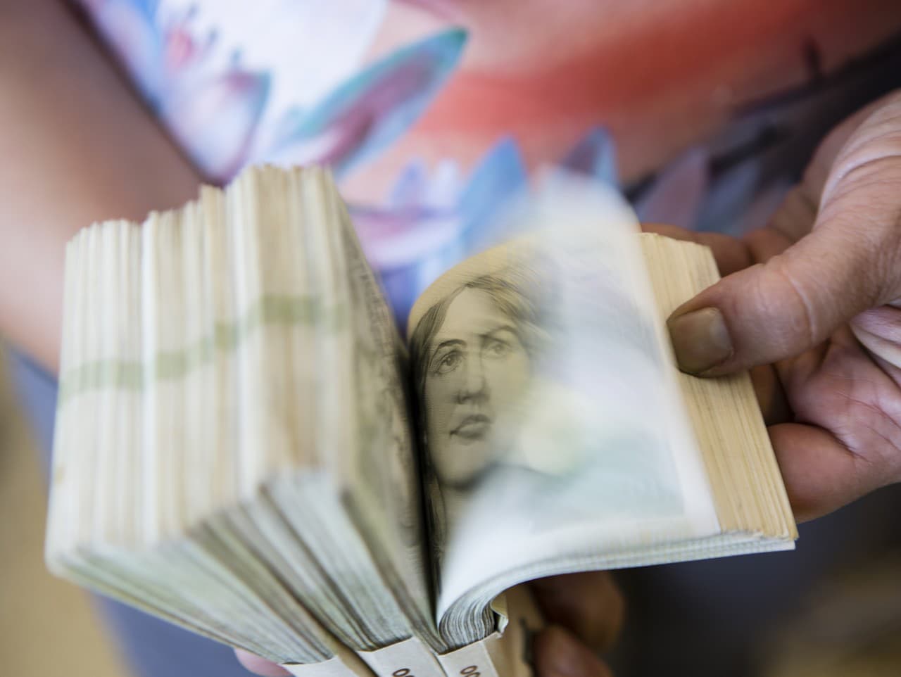 Česká vláda schválila rozpočet s deficitom 310 miliárd Kč