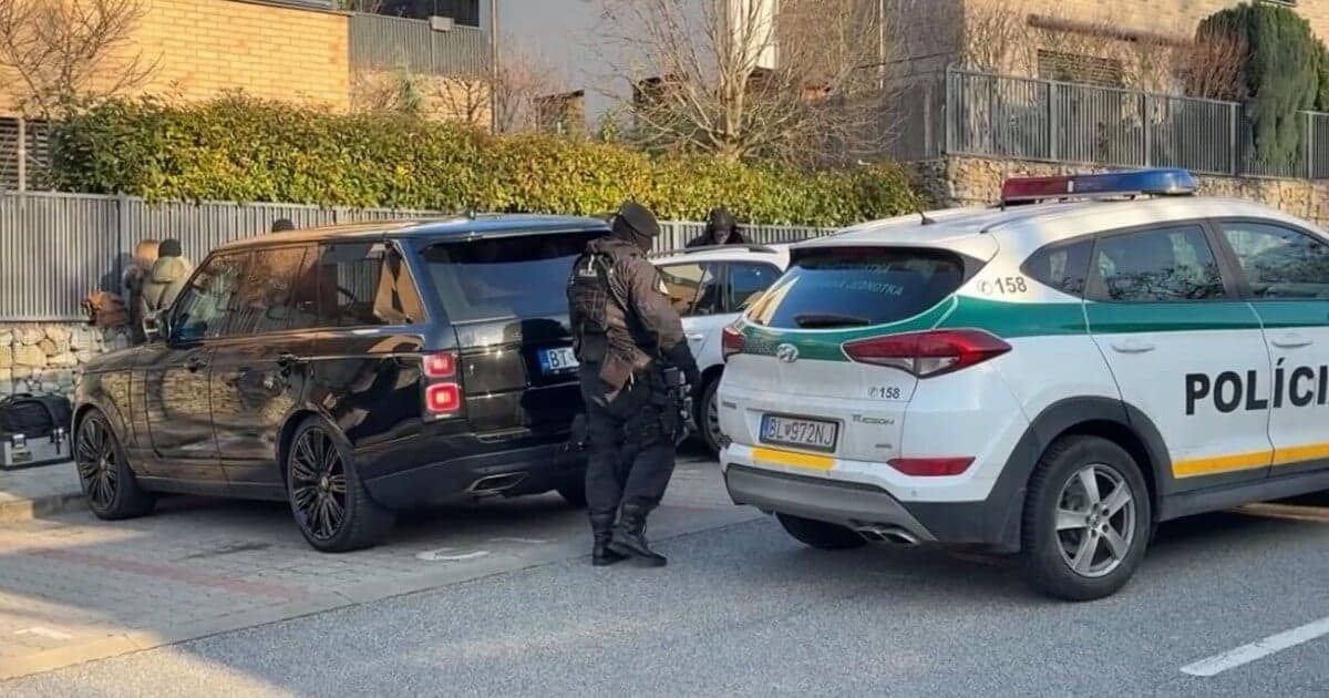 Polícia zasahovala v dome Zuzany Šubovej, opozícia hovorí o pomste