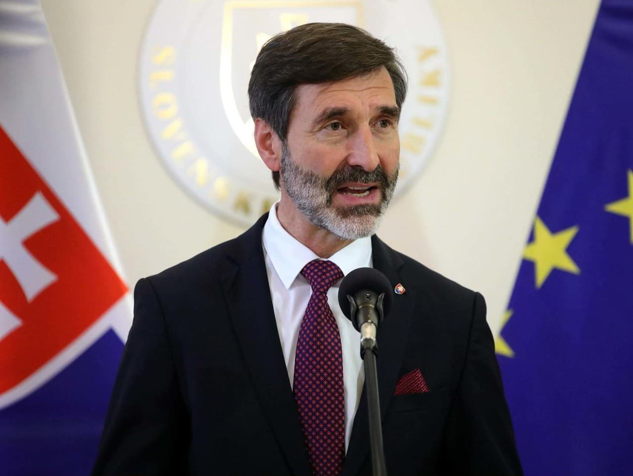 Varovanie pred cestami do Azerbajdžanu: Bezpečnostná situácia sa zhoršuje