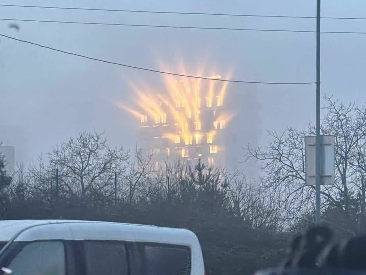 Bratislava zažila magický optický úkaz: Svetlá ako z iného sveta