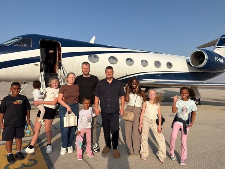 Britský podnikateľ vyvolal pobúrenie luxusným odletom z Dubaja