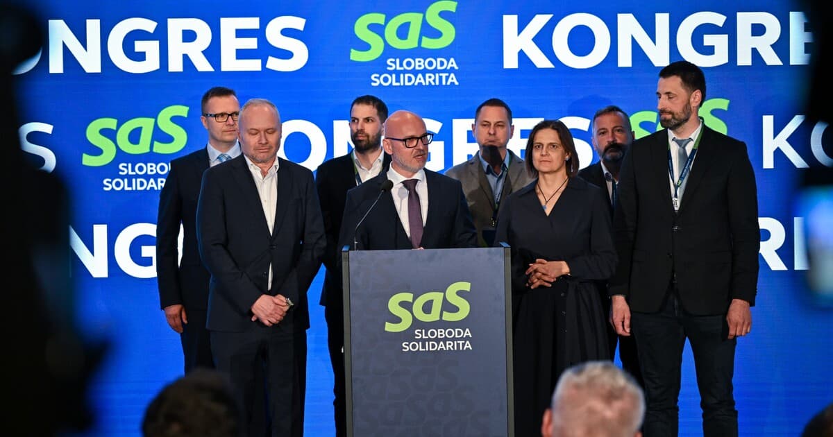 Prieskum: SaS mimo parlamentu, Demokrati dobiehajú Hlas-SD