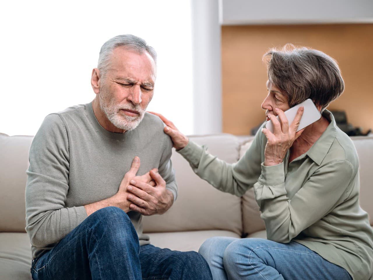 Infarkt alebo žlčníkový záchvat? Pozor na príznaky!