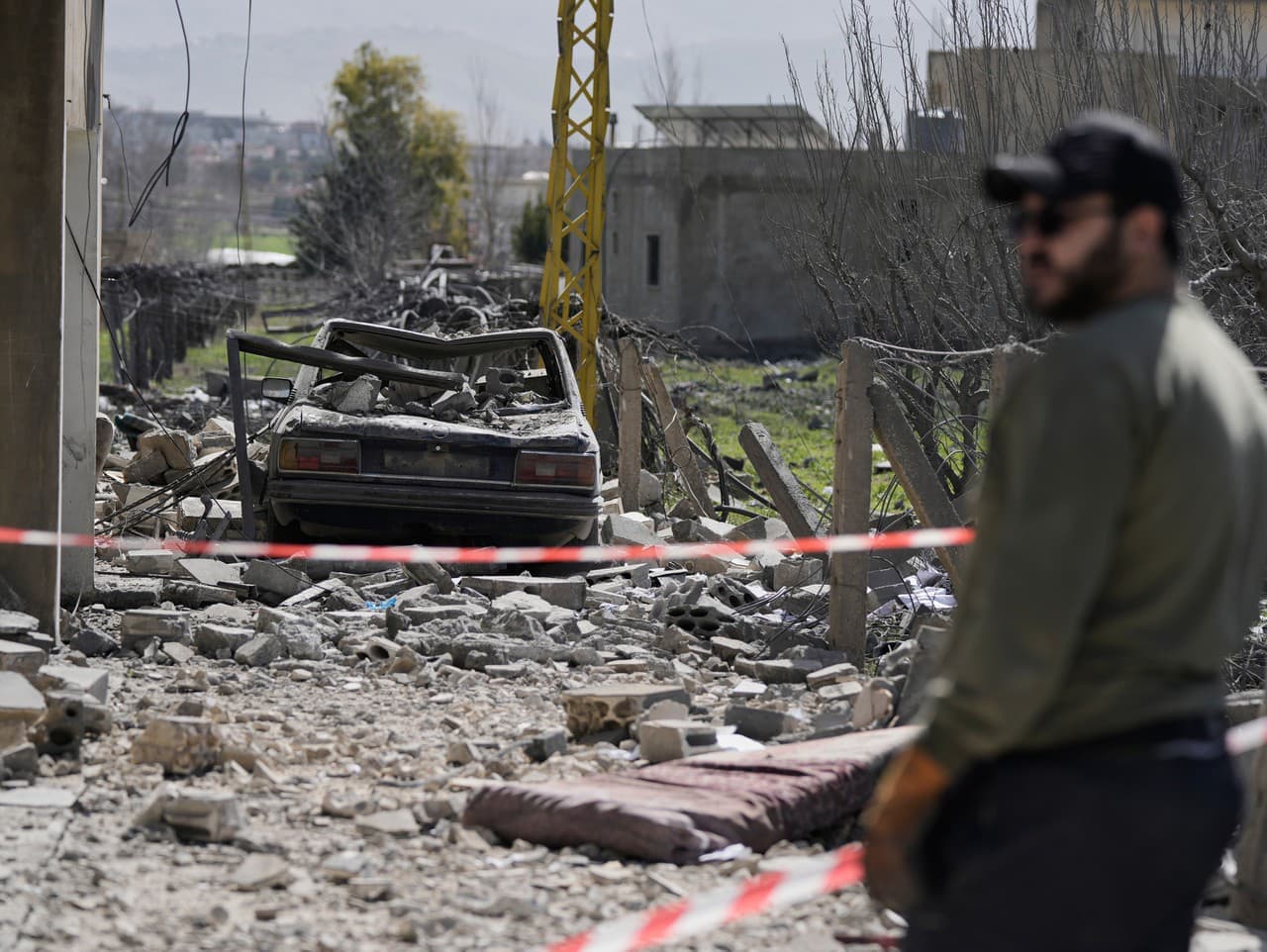 Izraelské útoky v Libanone si vyžiadali desiatky obetí a množstvo presídlencov