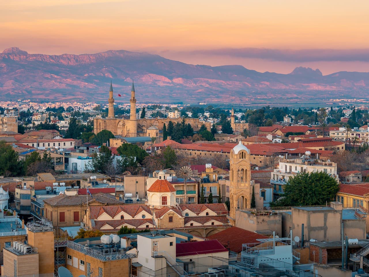 Cyprus zasiahlo zemetrasenie s magnitúdou 5,2