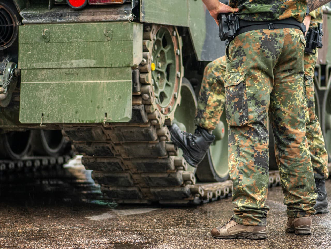 Slovenská armáda získa nové bojové vozidlo CV9035 MkIV