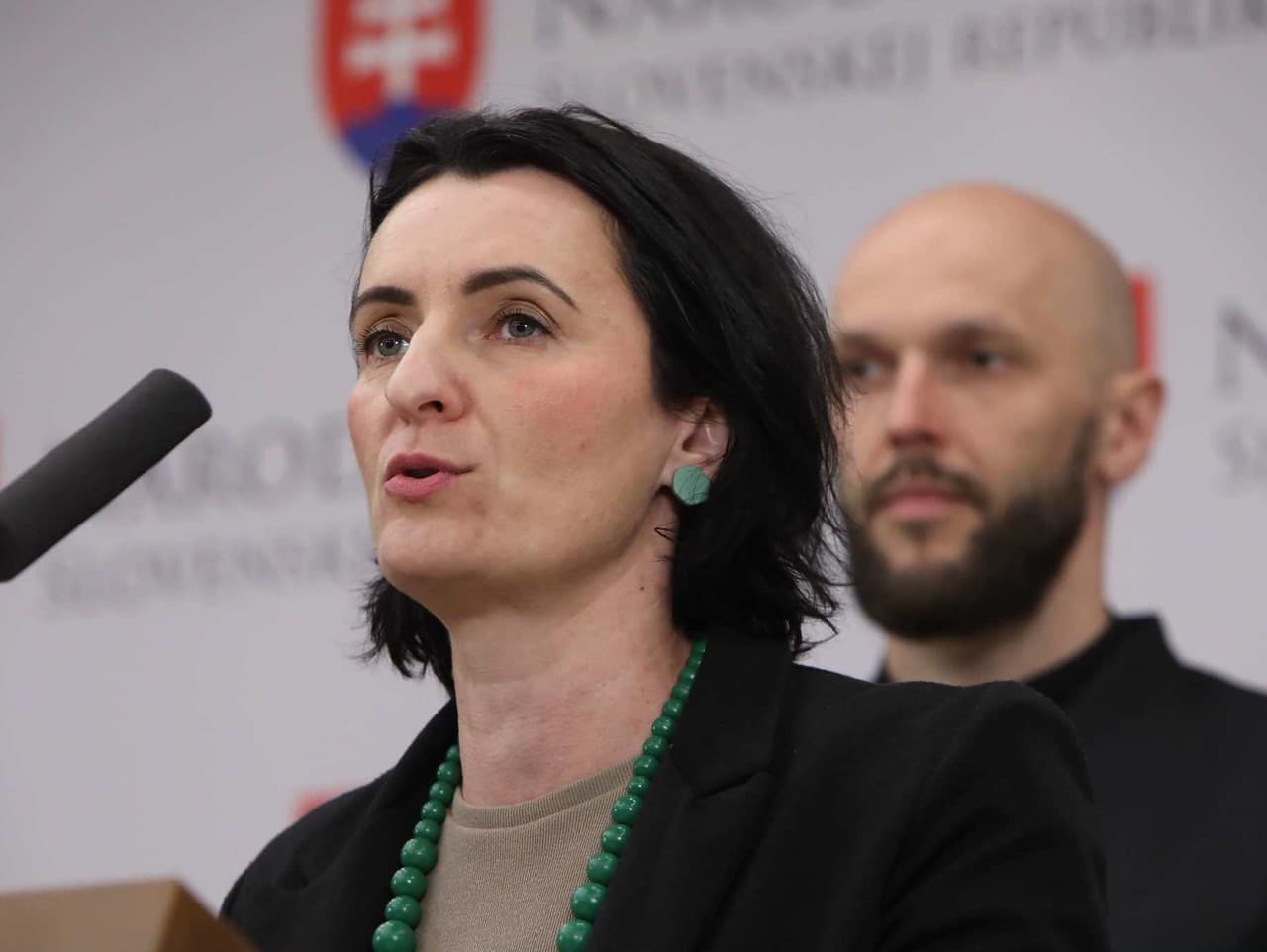 PS kritizuje Fica: Koaličné samosprávy dostali väčšinu peňazí z rezervy