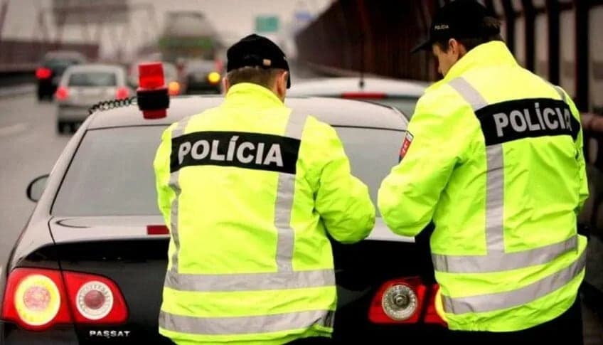 Polícia počas Vianoc preverila vyše 5 500 incidentov na Slovensku