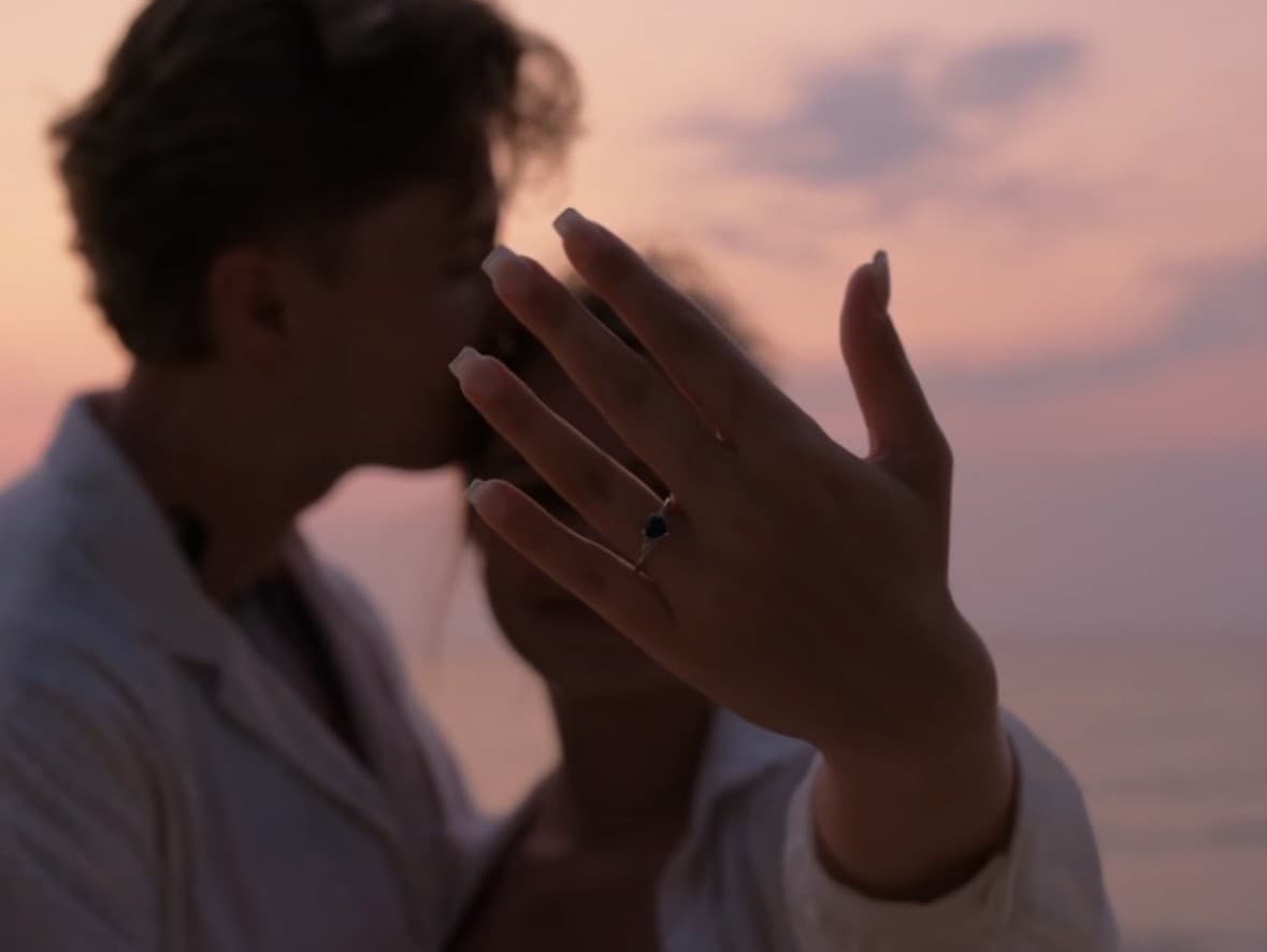 Sára Hrčková sa zasnúbila: Romantický moment pri mori