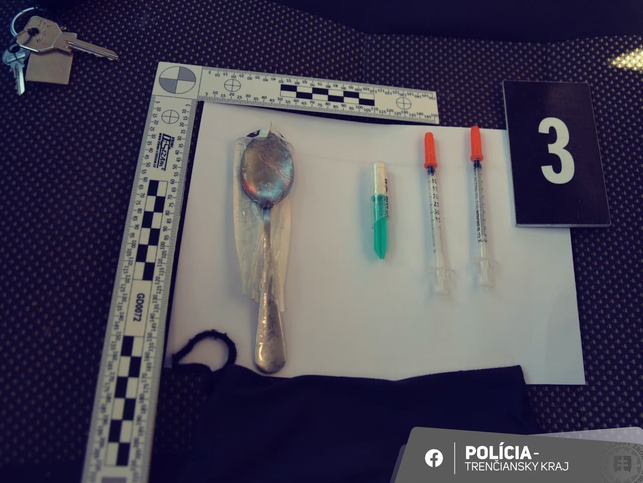 Bánovskí policajti rozbili sieť dílerov drog