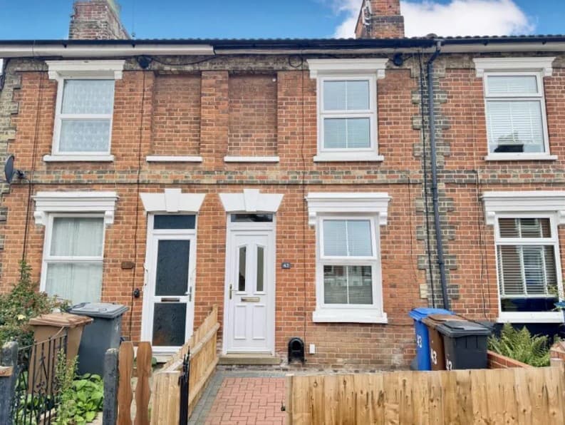 Bizarne prekvapenie v kuchyni: Dom za 200-tisíc libier v Ipswichu