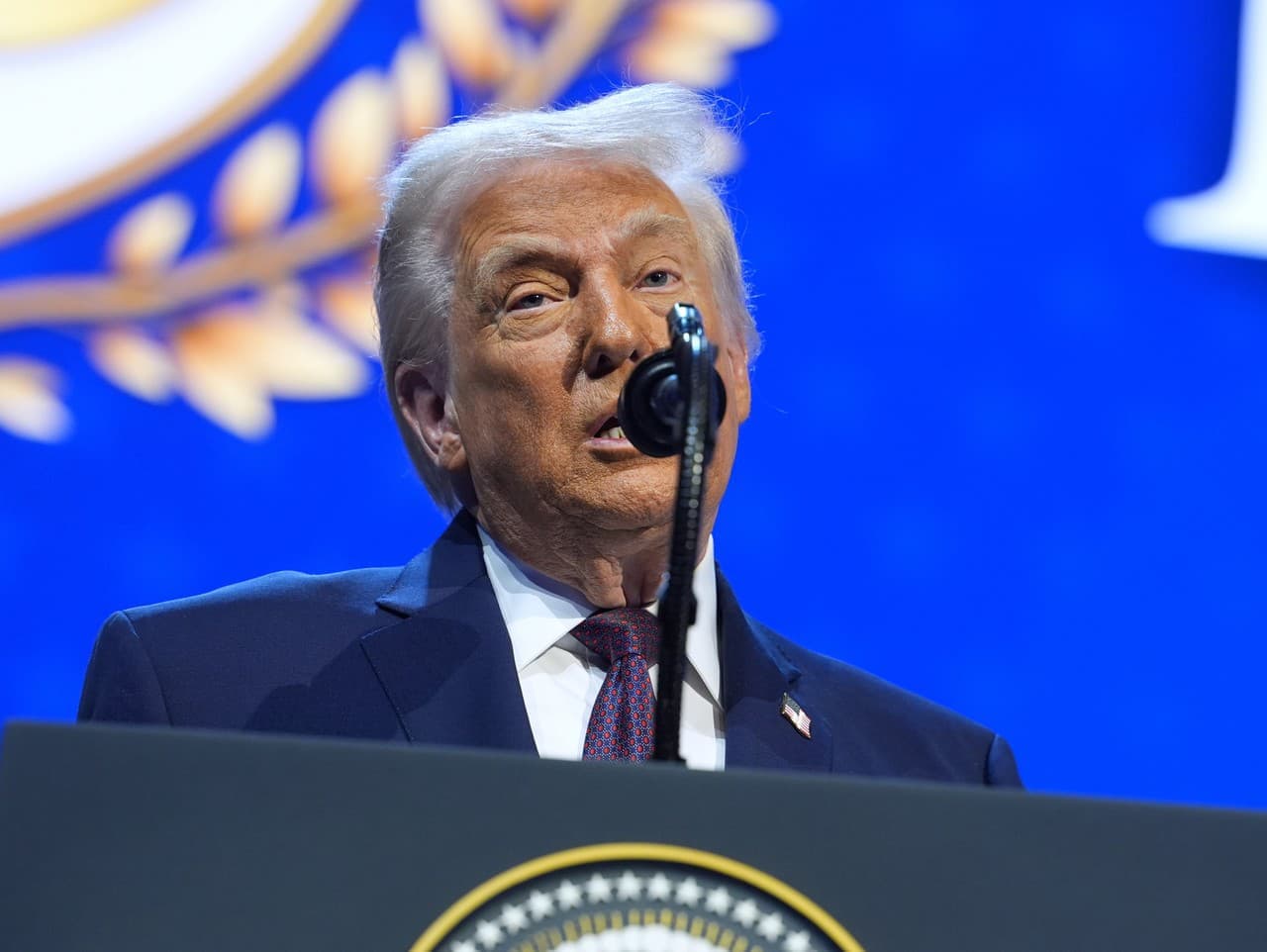 Zdravotný stav Trumpa: Lekár varuje pred vážnymi problémami