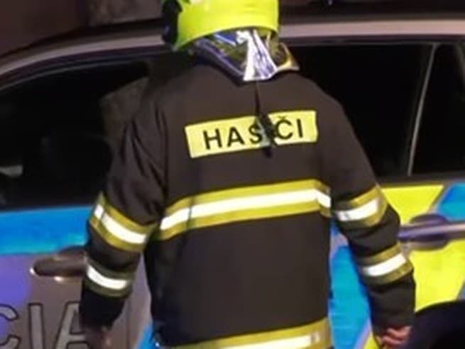 Požiar rodinného domu v Hradišti: Hasiči zasahovali skoro ráno