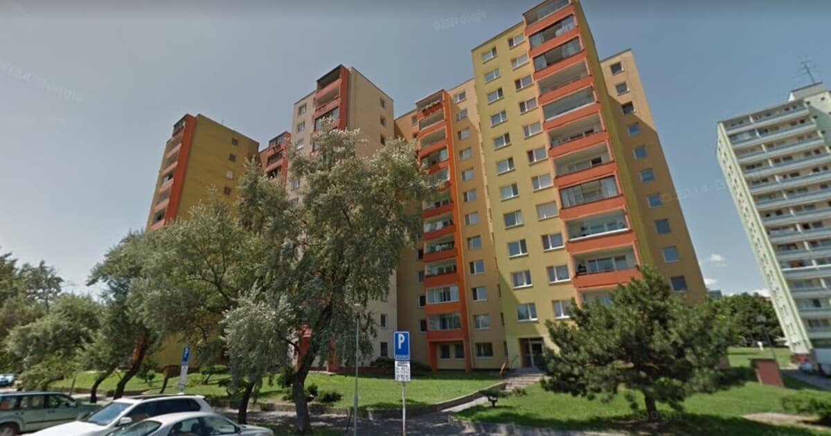 Slovensko: Vlastníctvo nehnuteľností na vrchole, kvalita bývania na dne