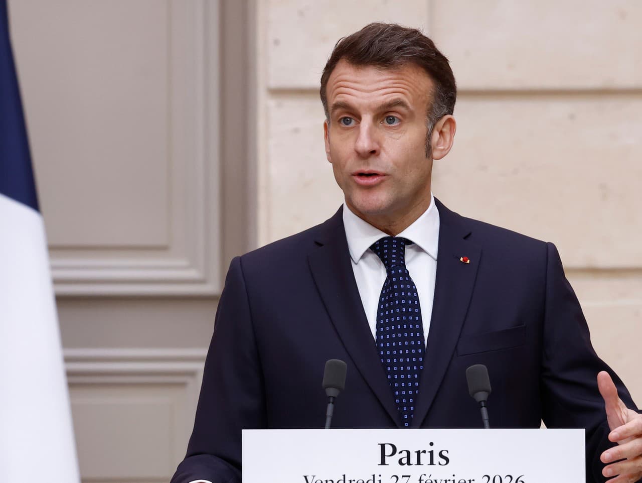 Francúzsko ponúka Paríž na rokovania o prímerí medzi Izraelom a Libanonom