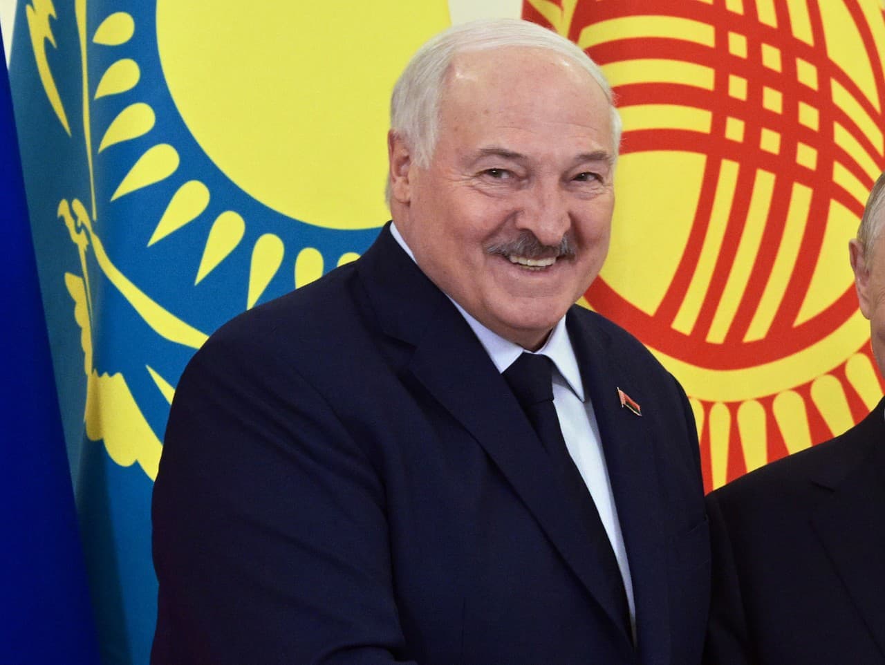 Lukašenko omilostil 22 väzňov pred Novým rokom