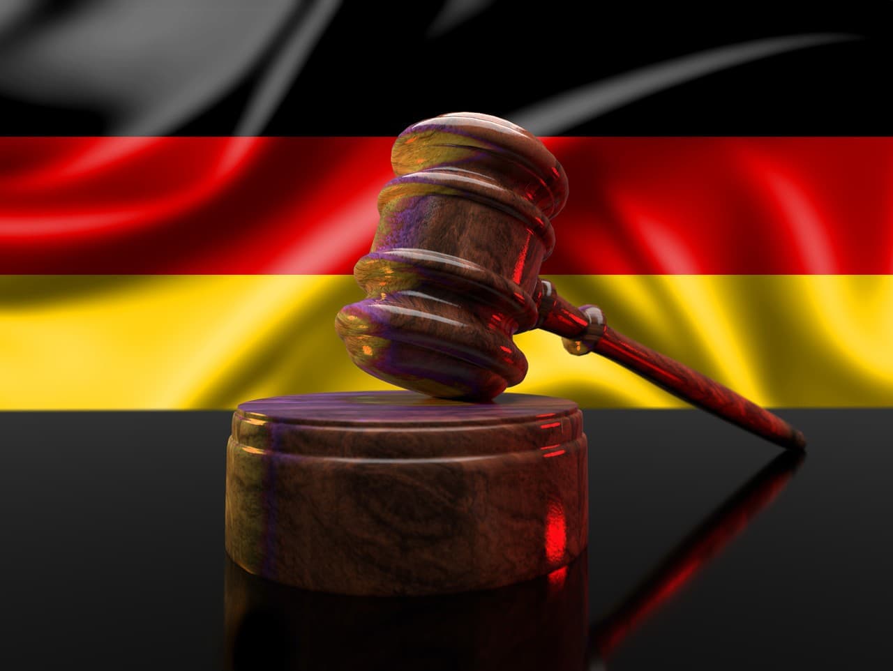 V Nemecku súdia mladých extrémistov za snahu o nacistický štát