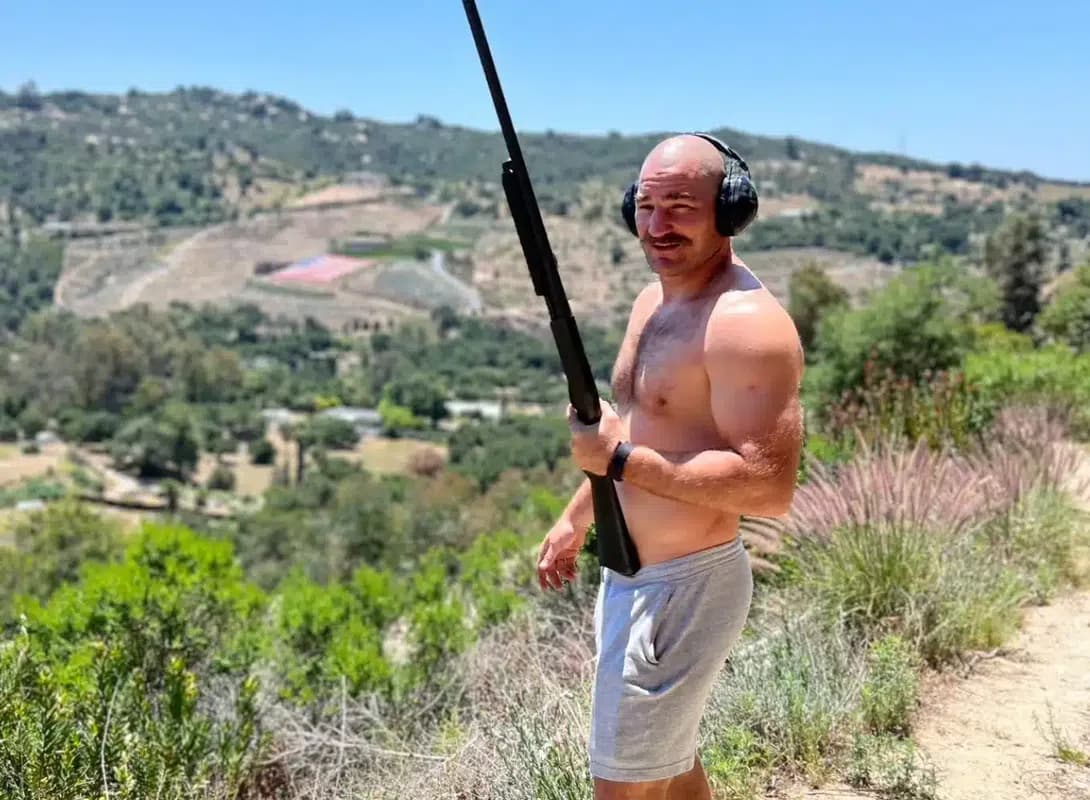 Sean Strickland sa pripravuje na súboj s Anthony Hernandezom