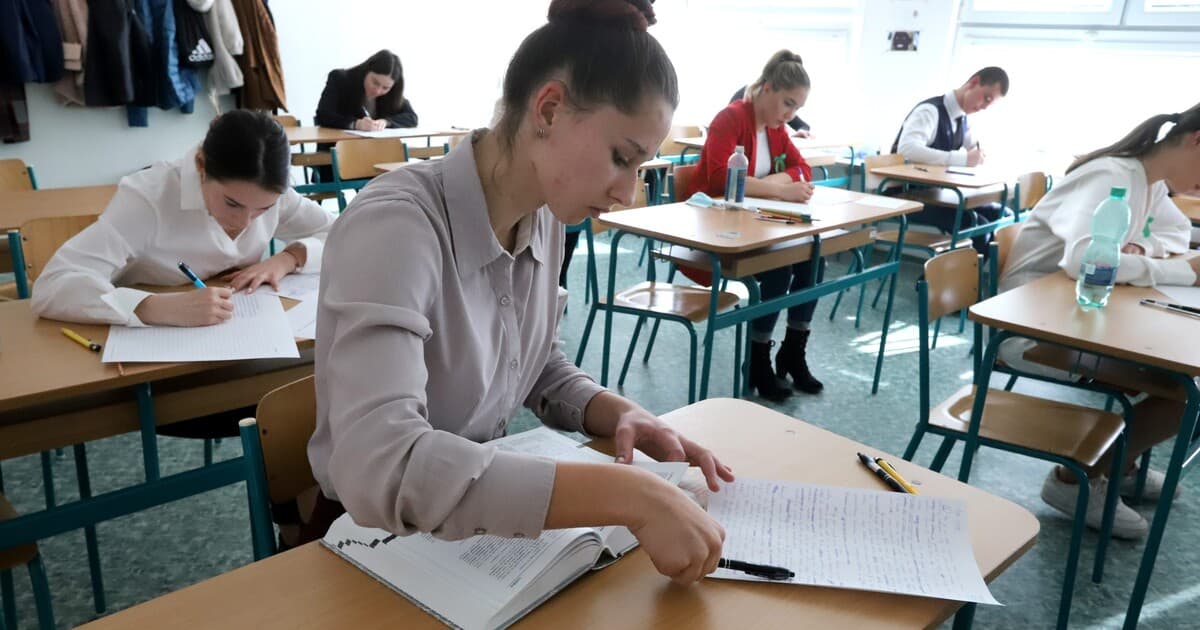 Maturitný týždeň 2026: Témy slohových prác sú známe