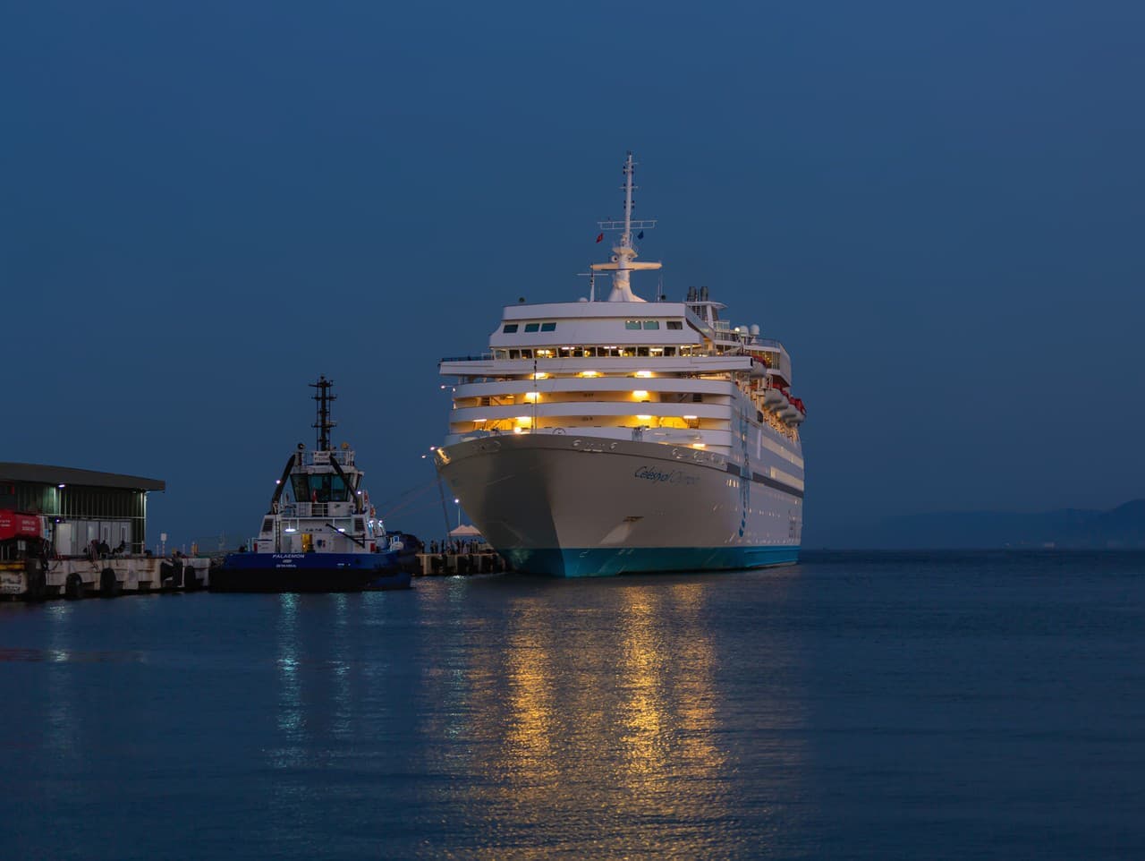 Dovolenka snov sa zmenila na väzenie: Turisti uviazli na luxusných lodiach