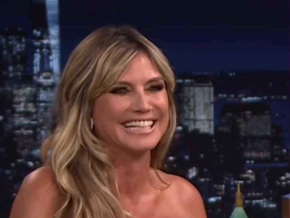 Heidi Klum šokovala na premiére filmu bez podprsenky