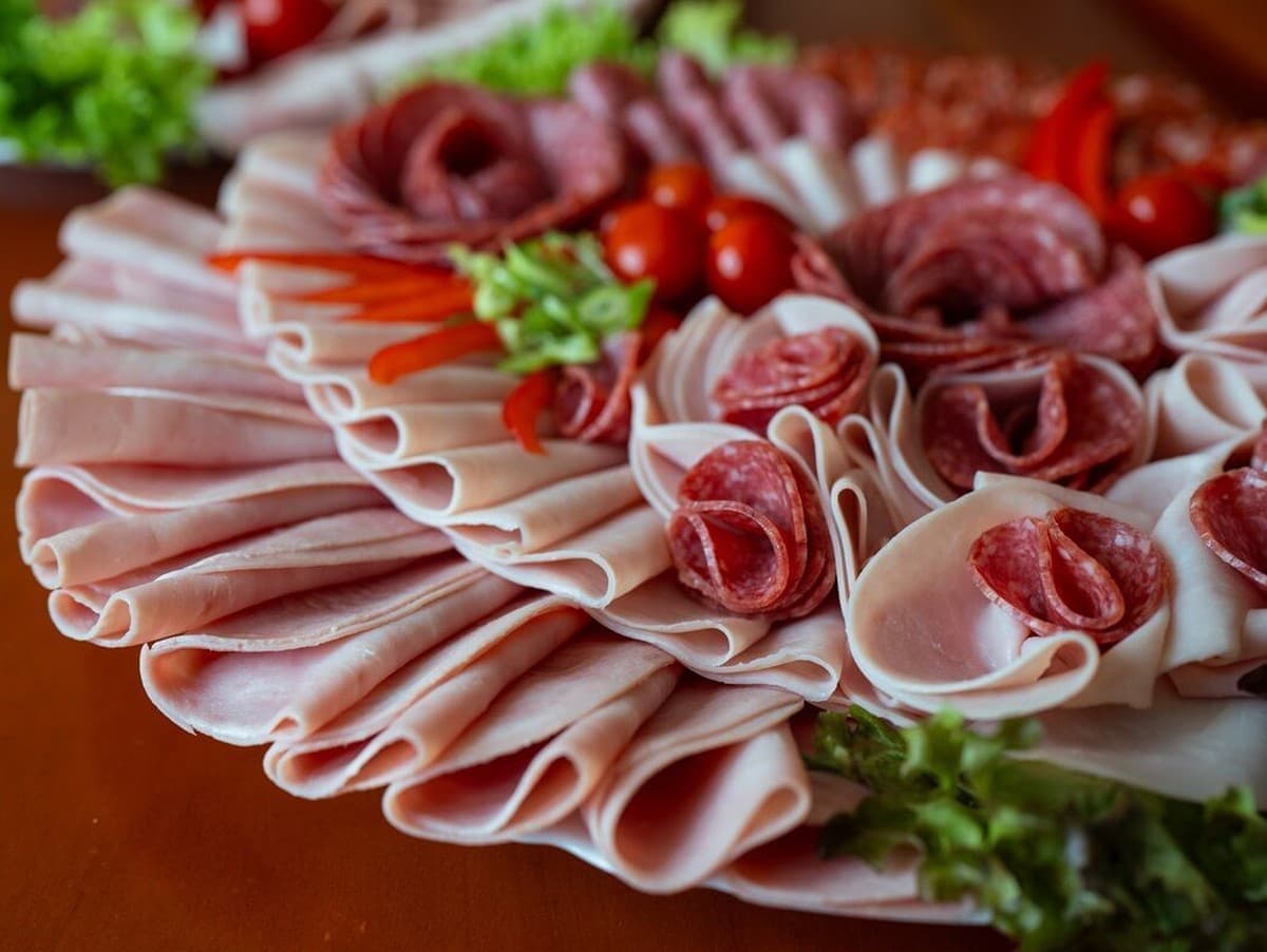 Tajomstvá púchovských mäsiarov: Ako vznikajú kulinárske legendy