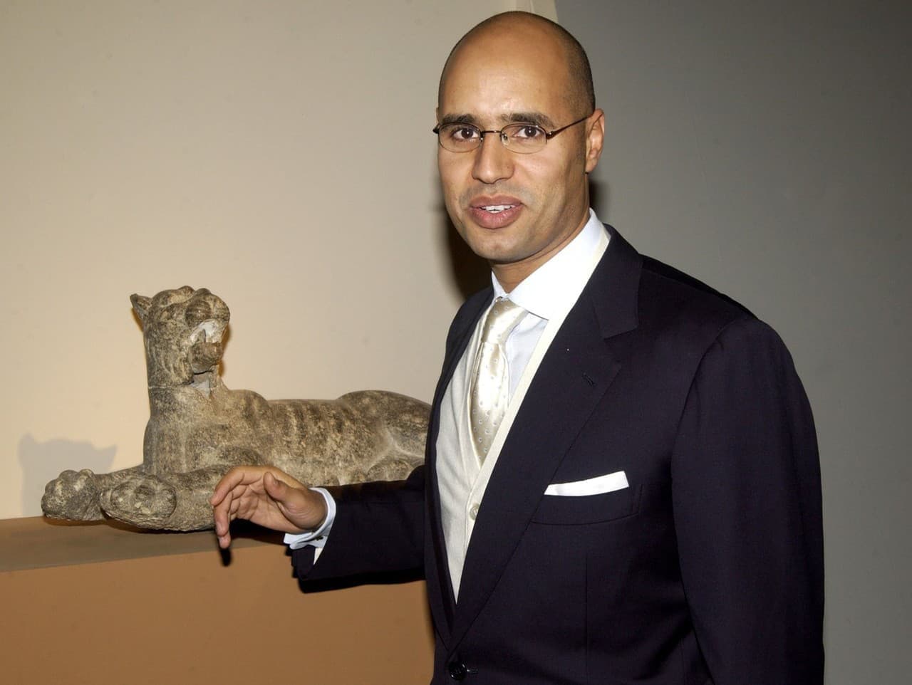 Líbya vyšetruje vraždu Kaddáfího syna, podozriví sú identifikovaní