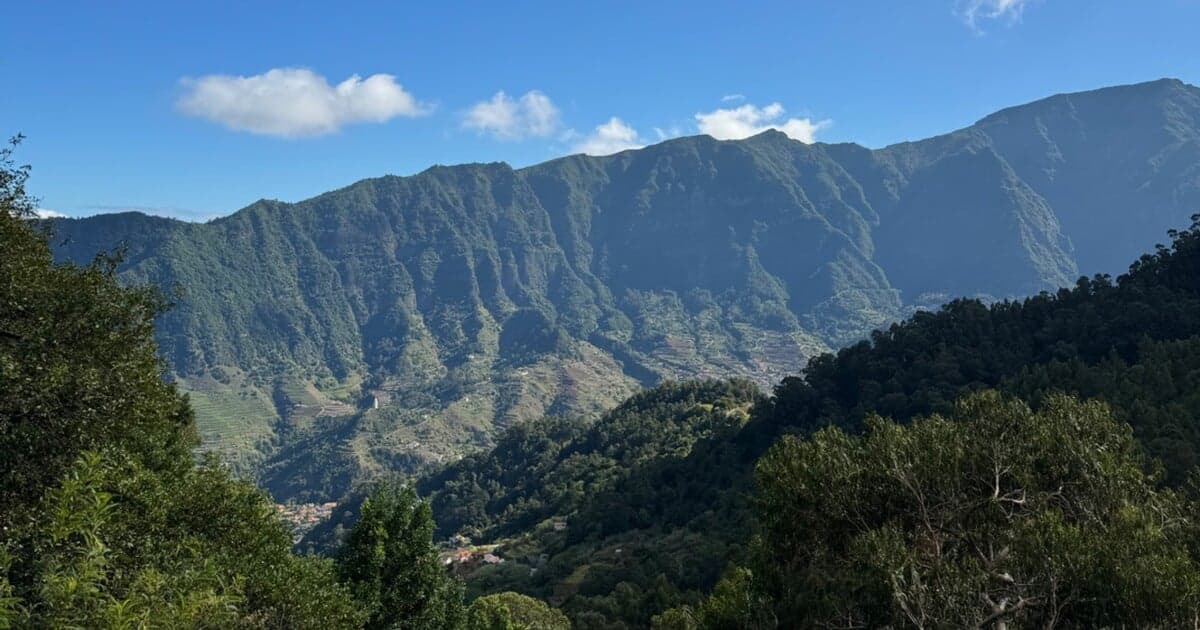 Madeira sprísňuje pravidlá pre turistov: Nové poplatky a obmedzenia