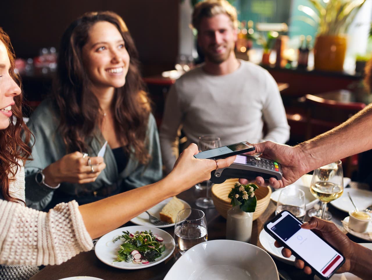 Nepríjemné prekvapenie v reštaurácii: Poplatok za nedostavenie hostí