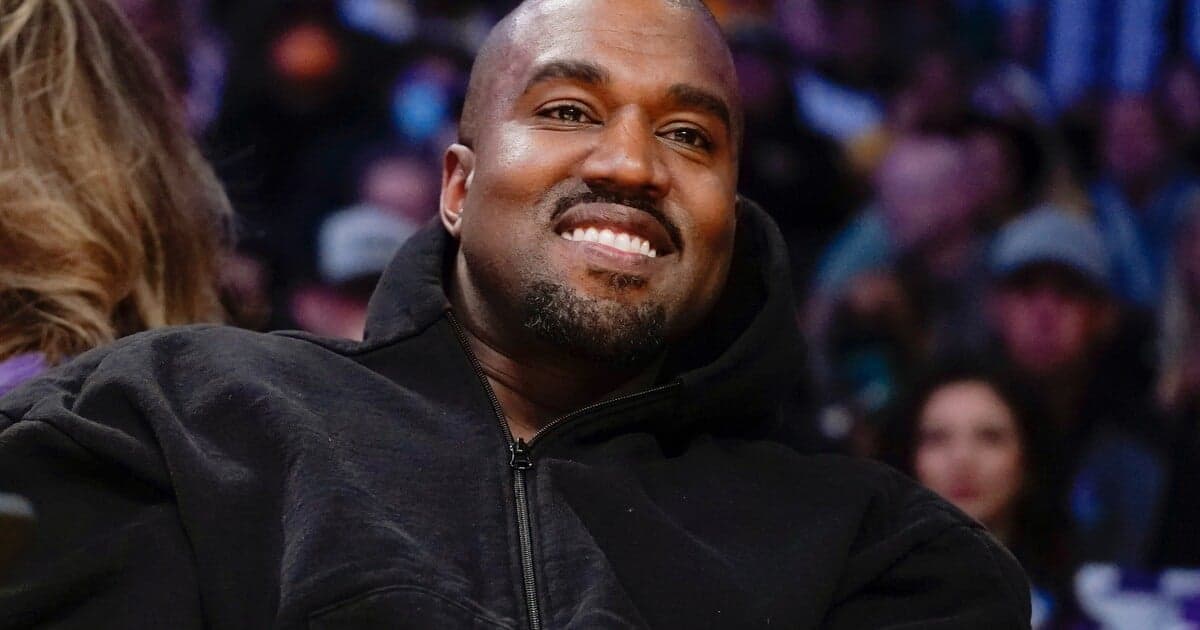 Kanye West sa ospravedlnil za antisemitské prejavy: "Milujem židovský ľud"