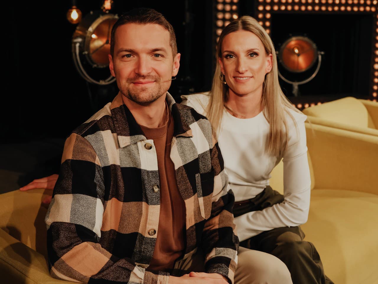 Adela Vinczeová oslavuje Viktorove 35. narodeniny originálnym vyznaním