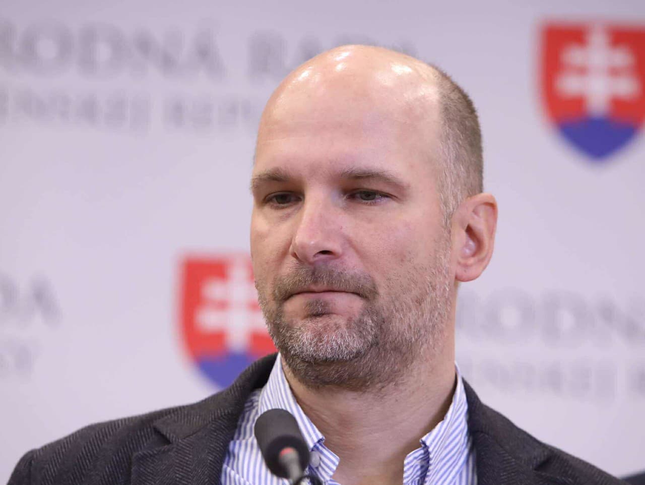 Opozícia ostro kritizuje Smer za plánovanú voľbu generálneho prokurátora