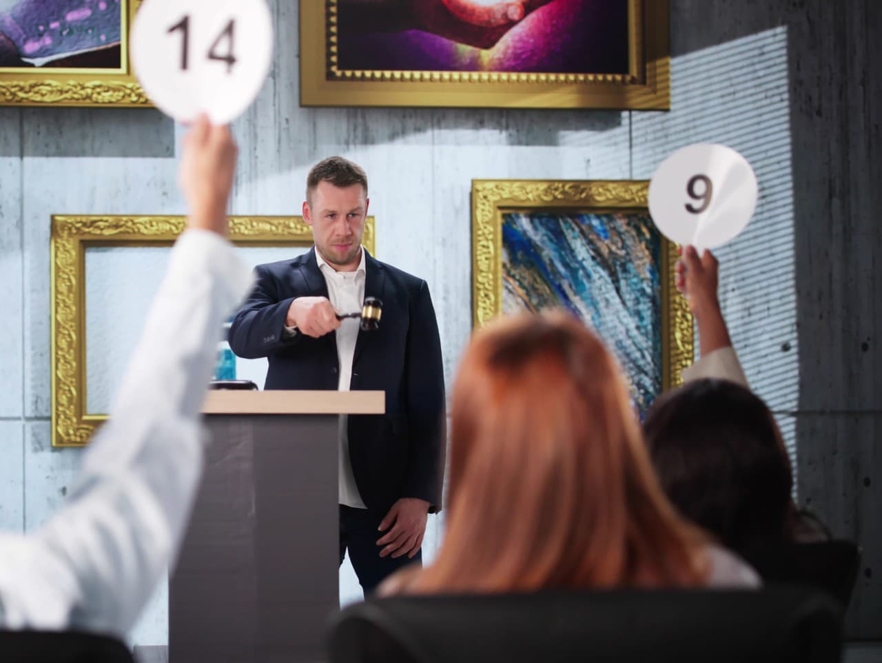 Fridin autoportrét s výbušninami prekonal aukčné rekordy