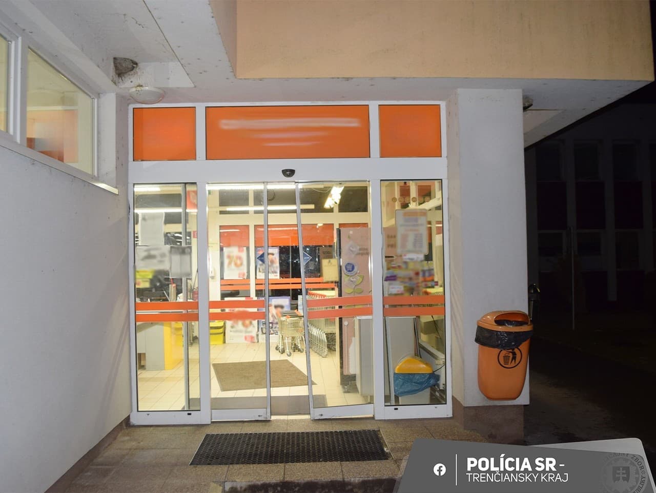 Polícia obvinila dvojicu zlodejov z Trenčína, kradli od roku 2024