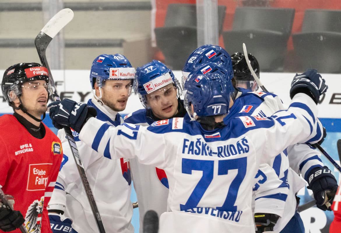 Slovenskí hokejisti sa zapísali do histórie po 21 rokoch