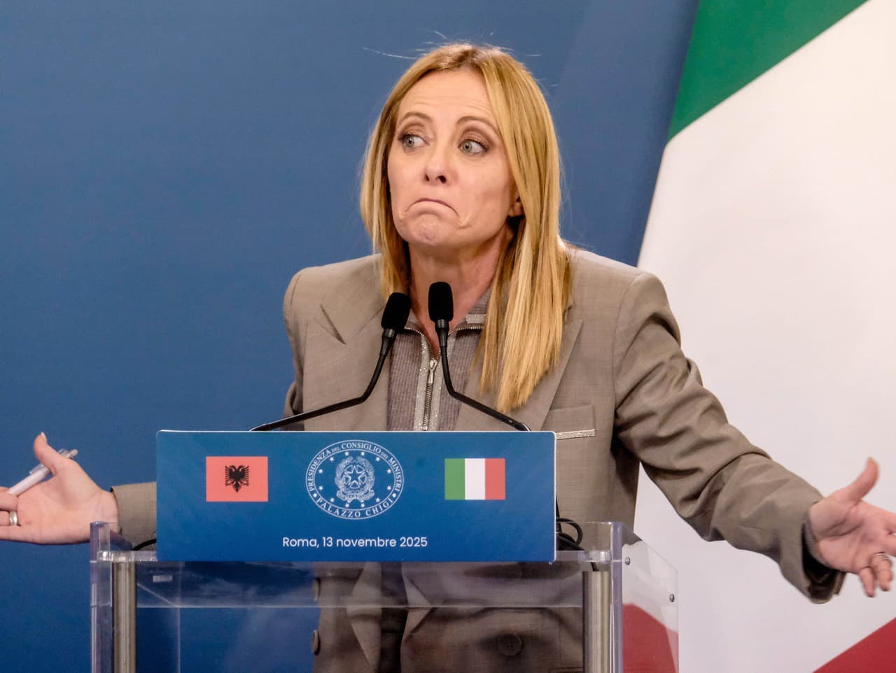 Hrozba pre taliansku premiérku: Graffiti s výzvou na násilie