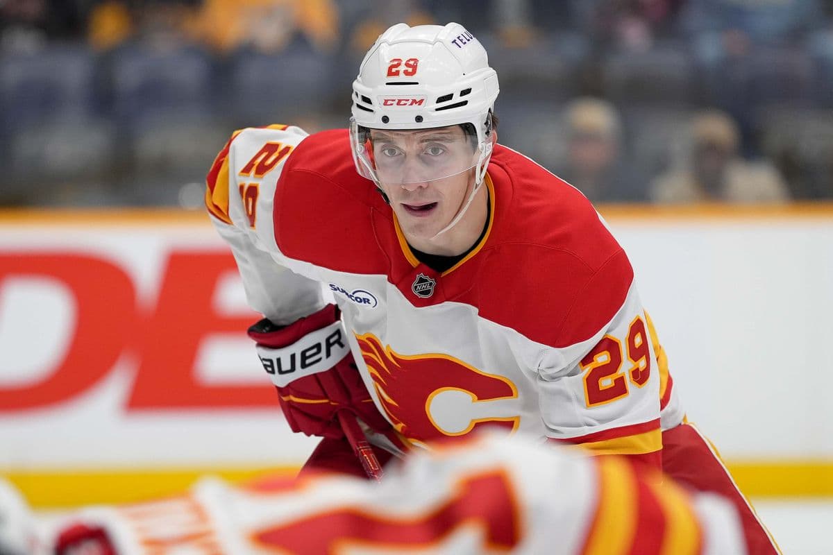 Samuel Honzek v akcii: Calgary Flames opäť sklamalo