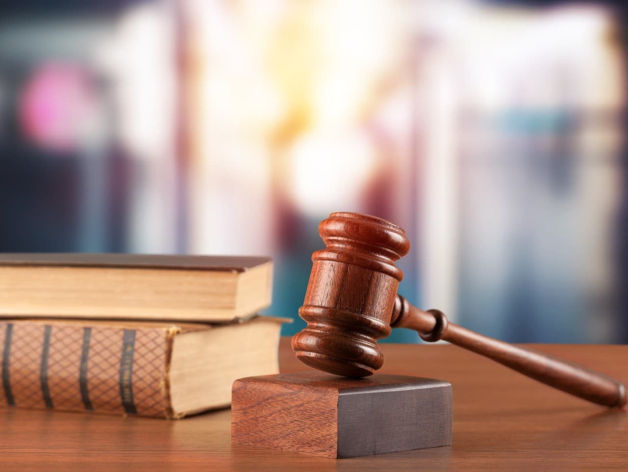 Kristián Kádár pred Najvyšším súdom: Dvojka gangu sátorovcov na súde